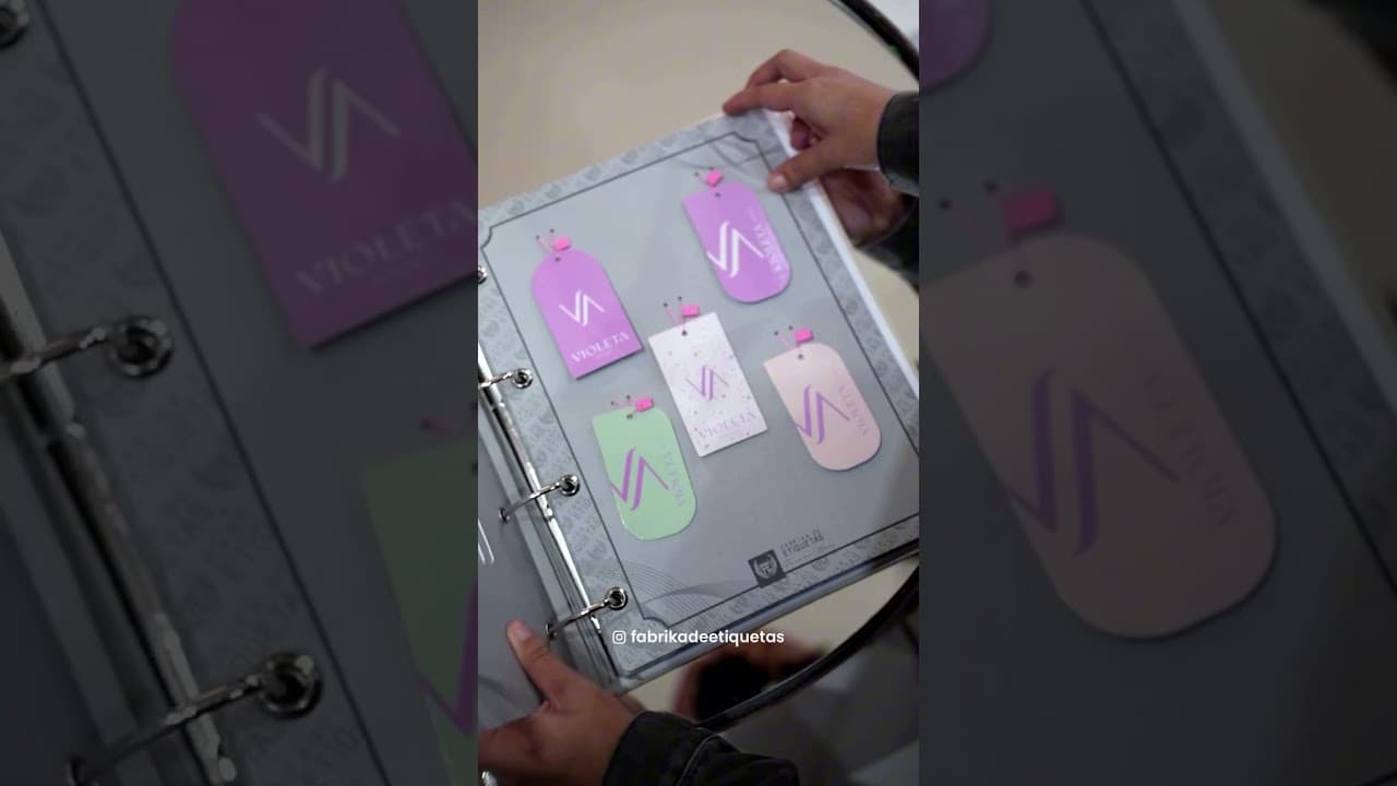 Fábrika de Etiquetas Goiânia Video by fabrikadeetiquetas